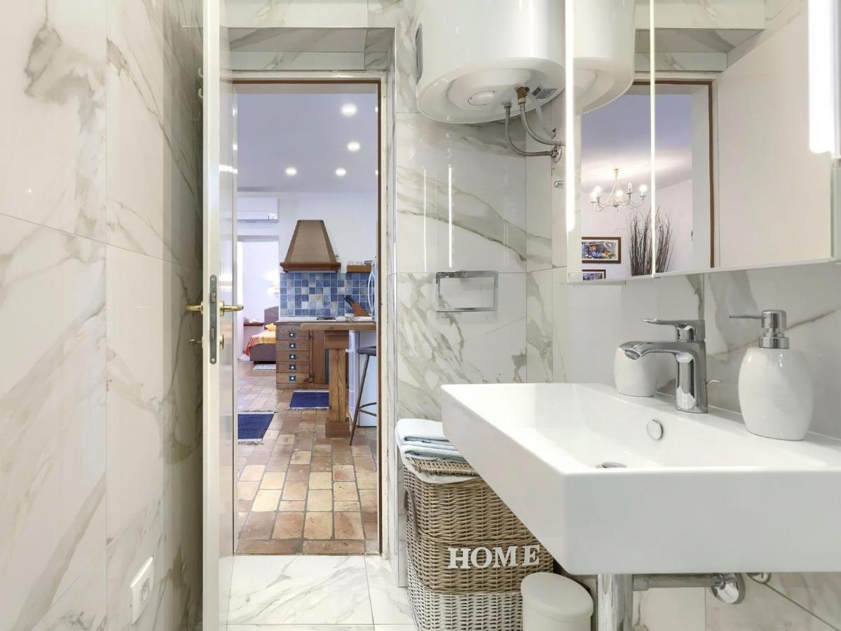 Holiday Home Punta By Interhome Umag Buitenkant foto